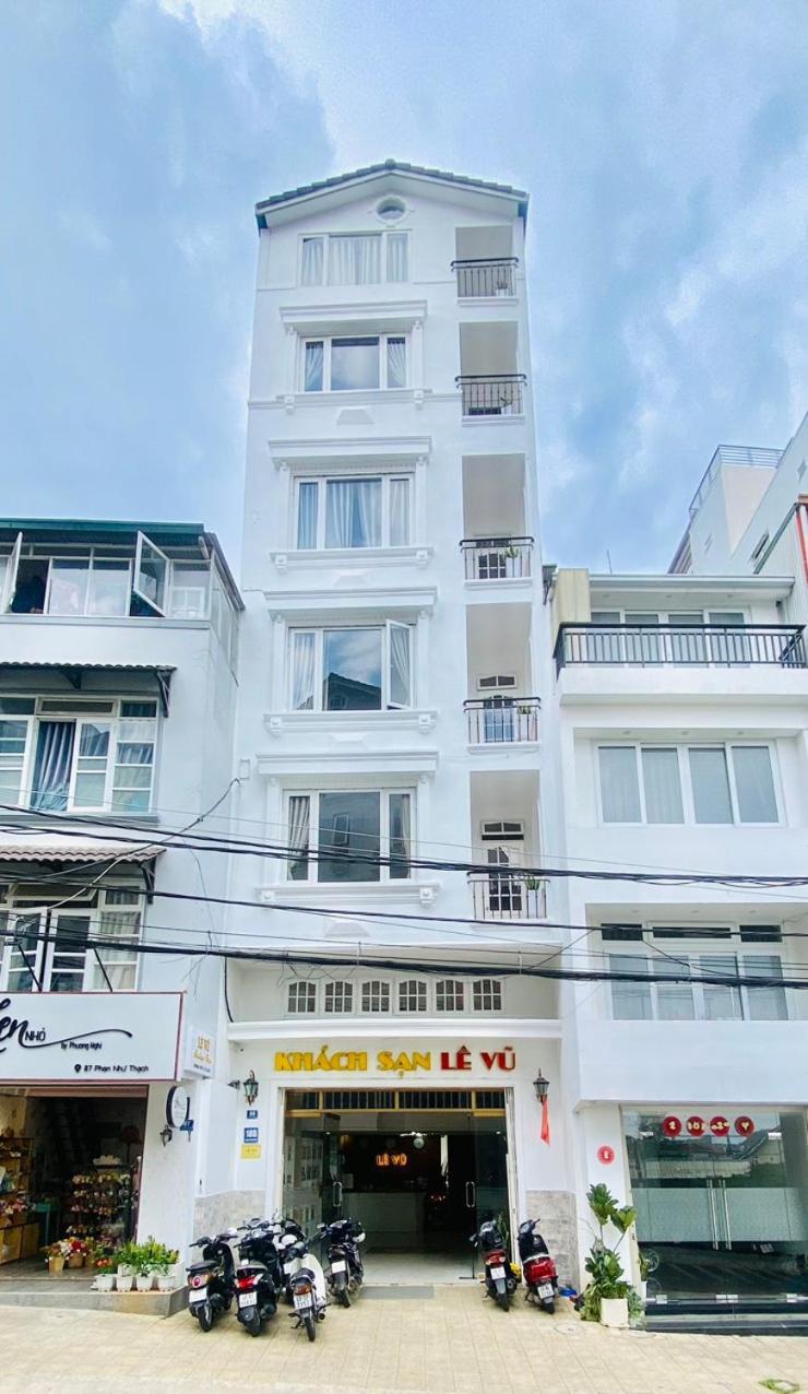 Oyo 1196 Le Vu Hotel Da Lat Exterior photo